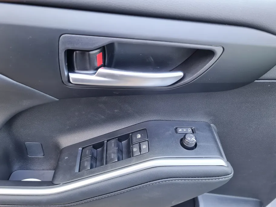 2025 Toyota Highlander GLE Black Edition	 