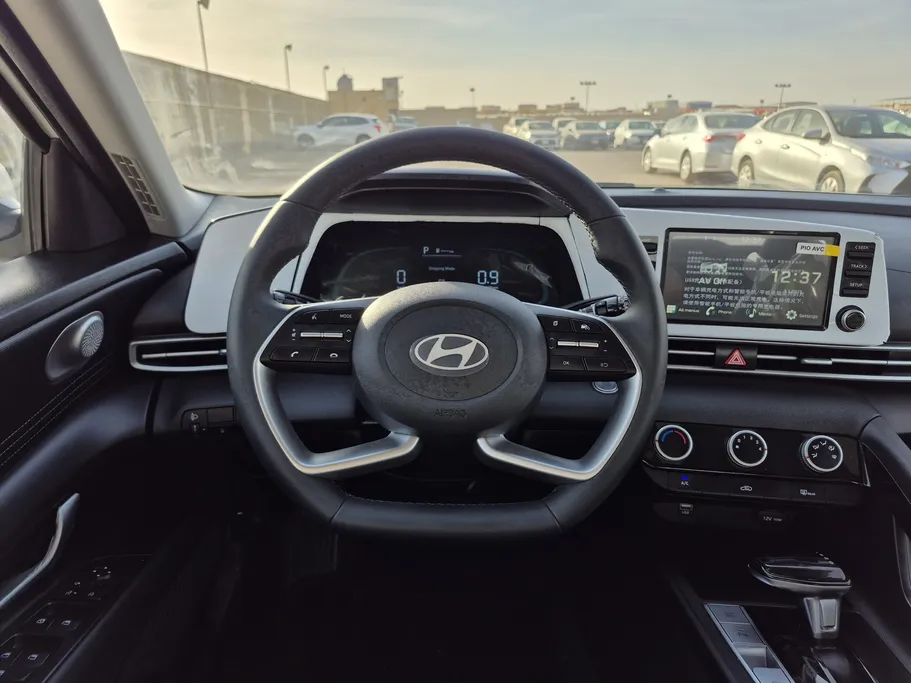 2025 Hyundai Elantra Comfort China 