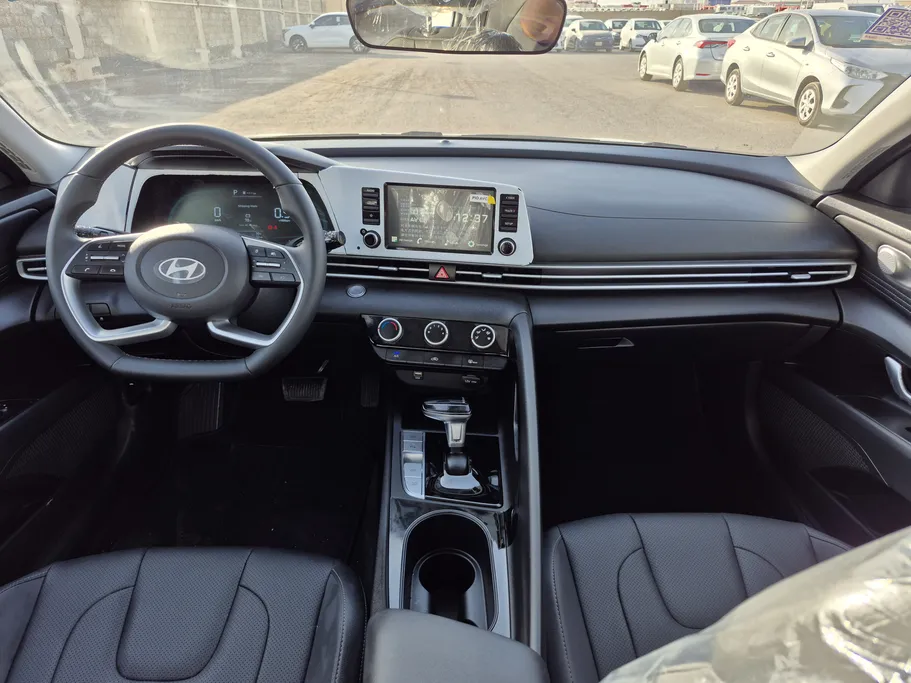 2025 Hyundai Elantra Comfort China 