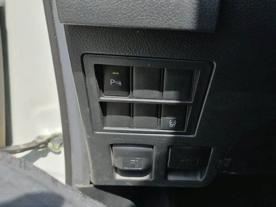 2023 Toyota Fortuner VX 