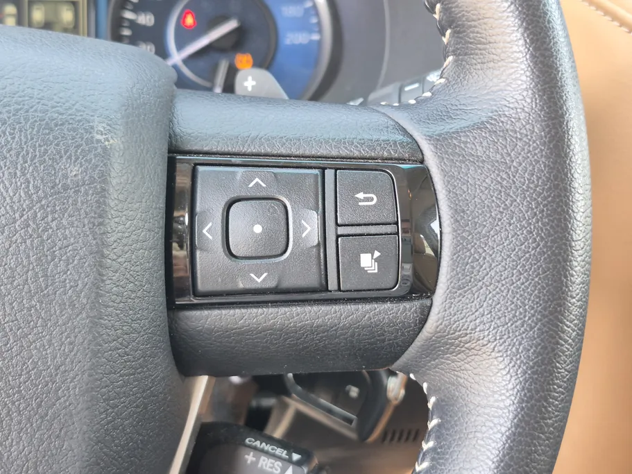 2023 Toyota Fortuner VX 