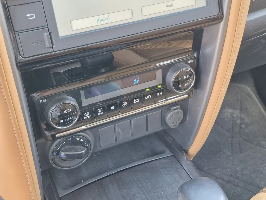 2023 Toyota Fortuner VX 