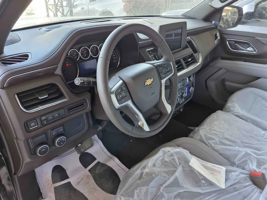 2024 Chevrolet Suburban LS 