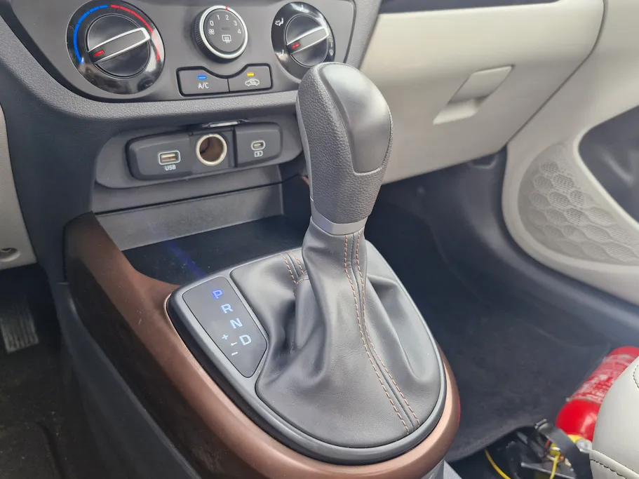 هيونداي Grand i10 فلييت 2025 