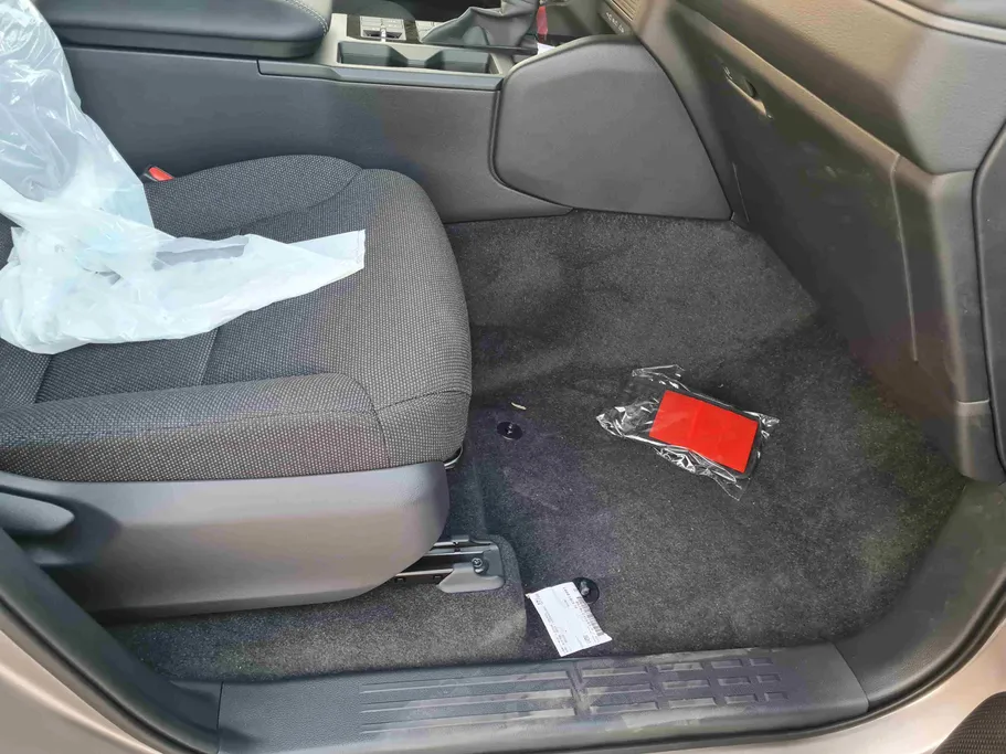 تويوتا برادو TXL1 2025 