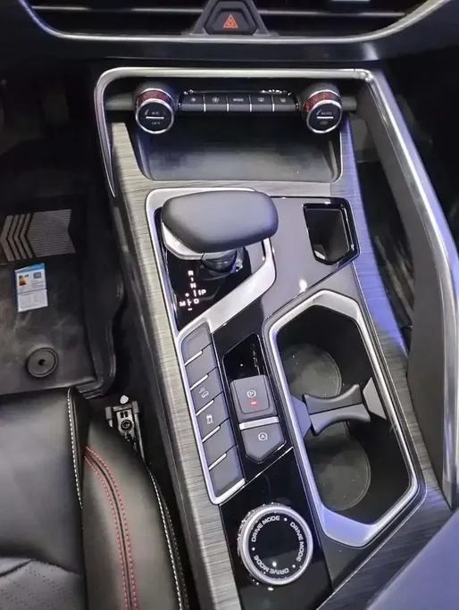 2025 Geely TUGELLA Luxury GL 