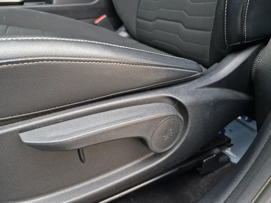 2023 Kia Sportage GLS 