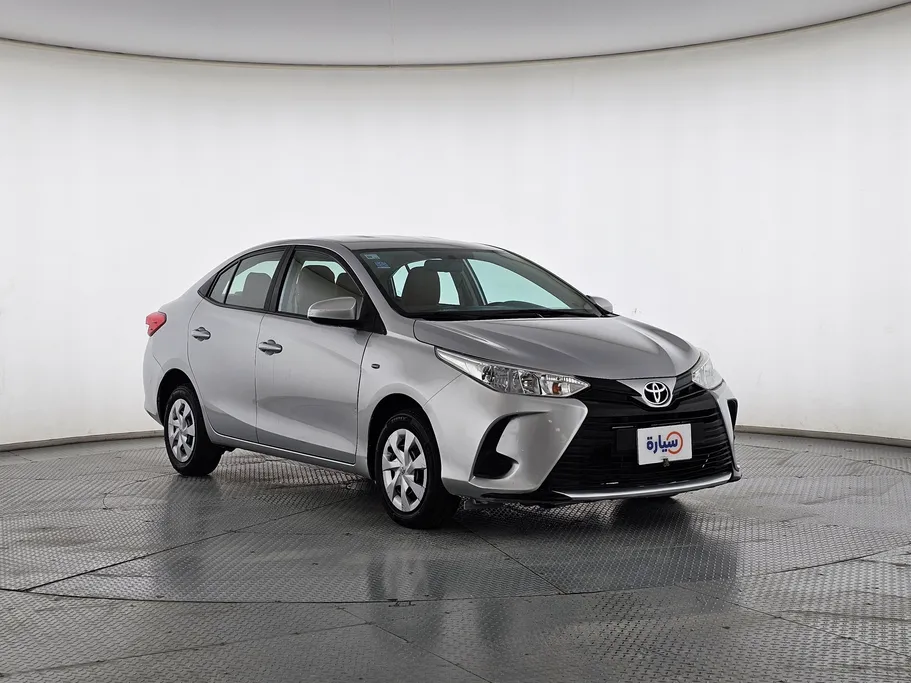 2021 Toyota Yaris  Y 
