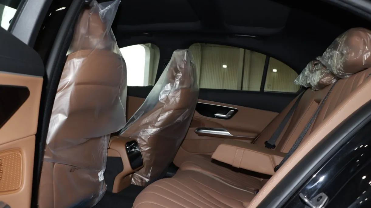 2025 Mercedes E 200 AMG 