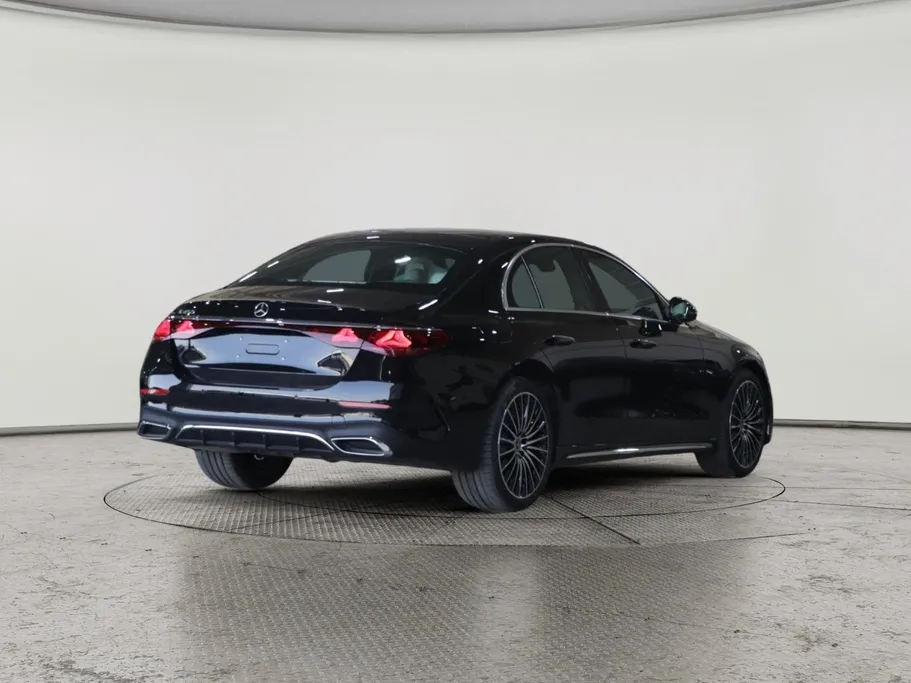 2025 Mercedes E 200 AMG 
