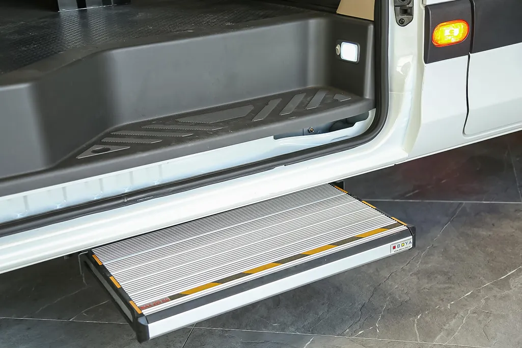 فوتون TOANO 18 راكب 2025 