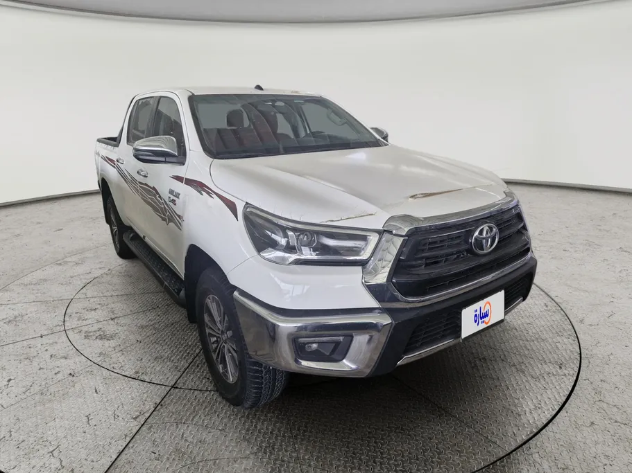 تويوتا هايلكس DC 4x4 Diesel 2024 