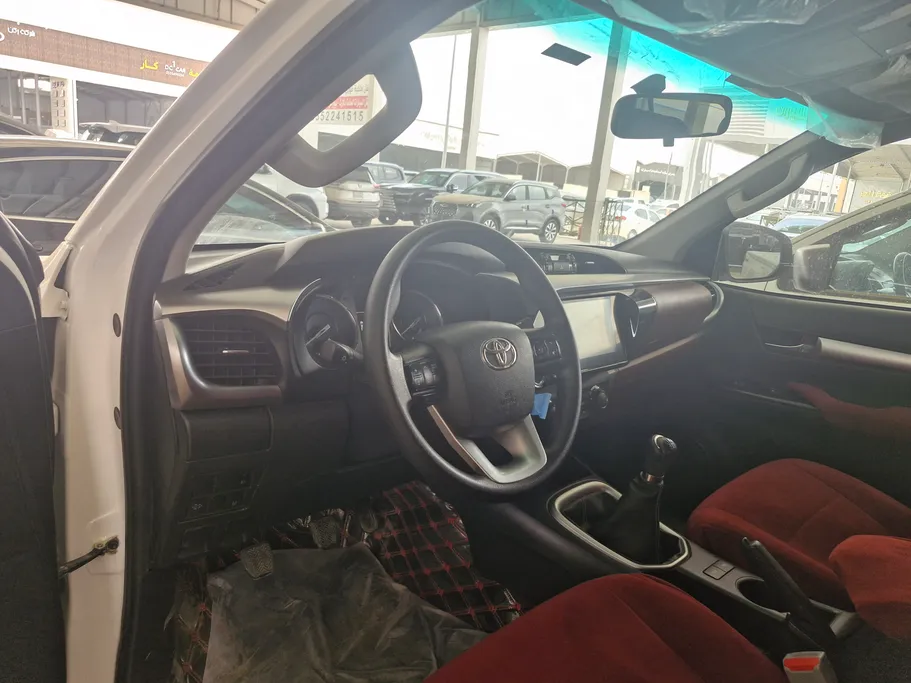 تويوتا هايلكس DC 4x4 Diesel 2024 