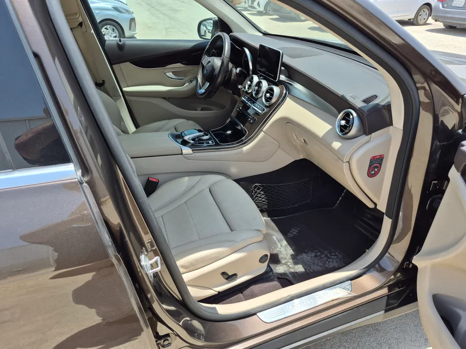 2018 Mercedes GLC 250 