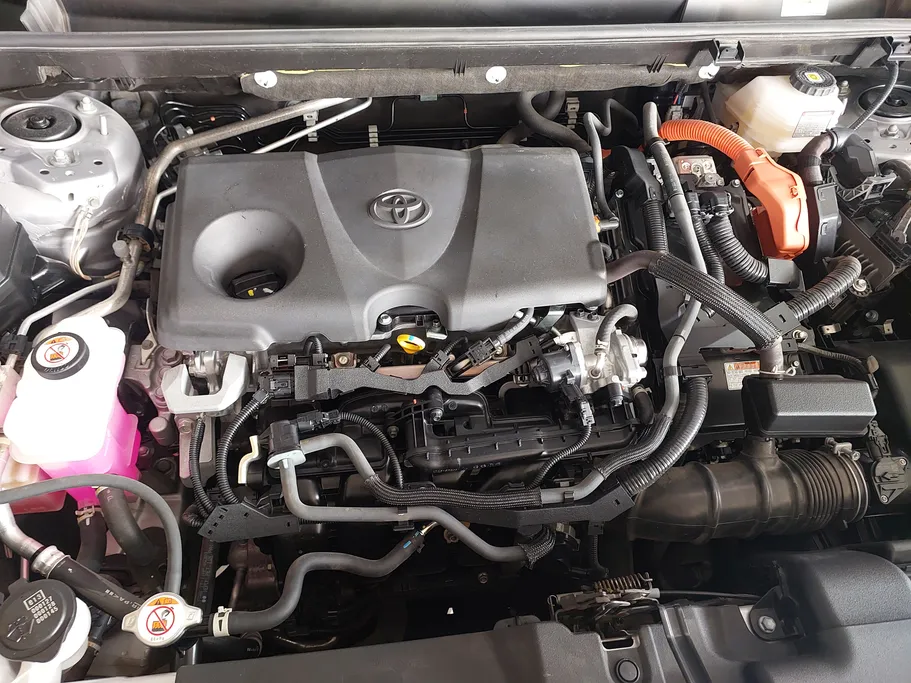 2023 Toyota RAV4 XLE HEV 