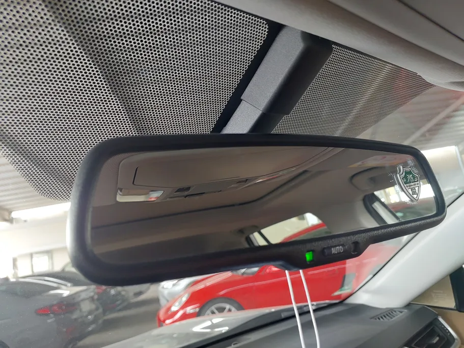 2023 Toyota RAV4 XLE HEV 
