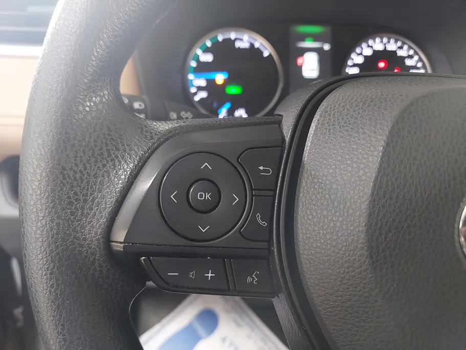 2023 Toyota RAV4 XLE HEV 