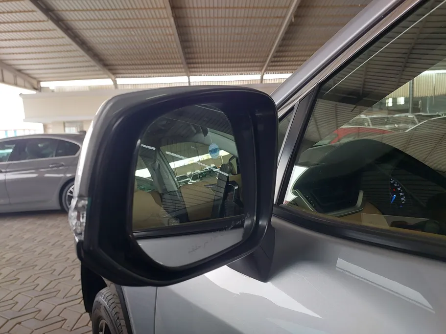 2023 Toyota RAV4 XLE HEV 