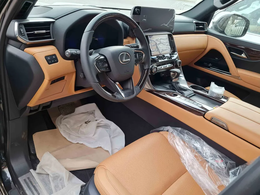 2025 Lexus LX 600 BB Elite 