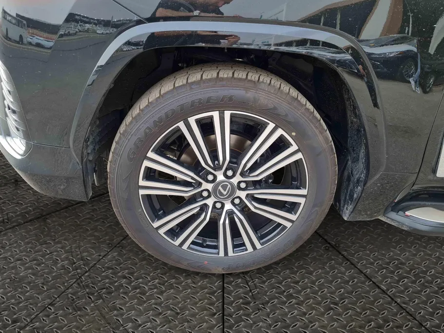 2025 Lexus LX 600 BB Elite 