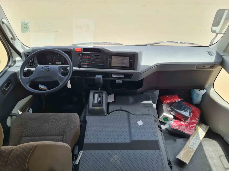2025 Toyota Coaster DEISEL AT 