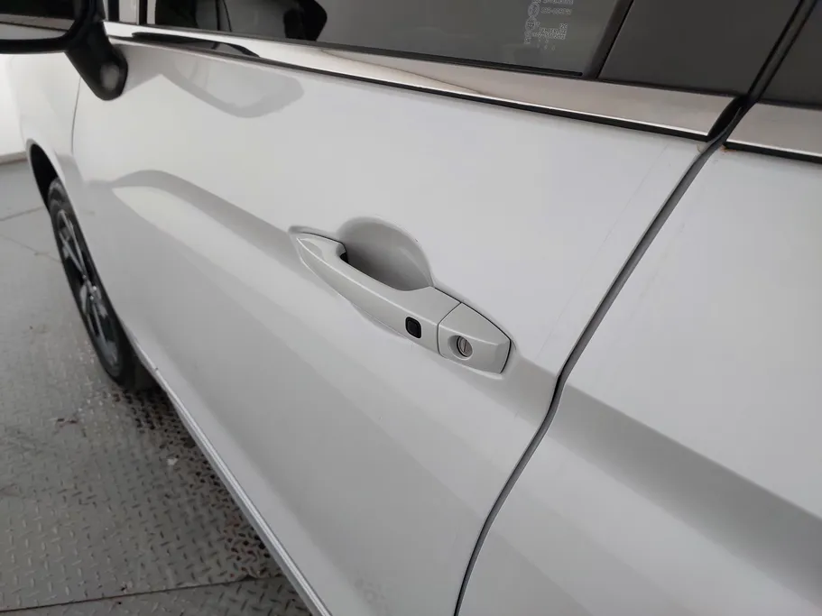 2024 Mitsubishi XPANDER HL 