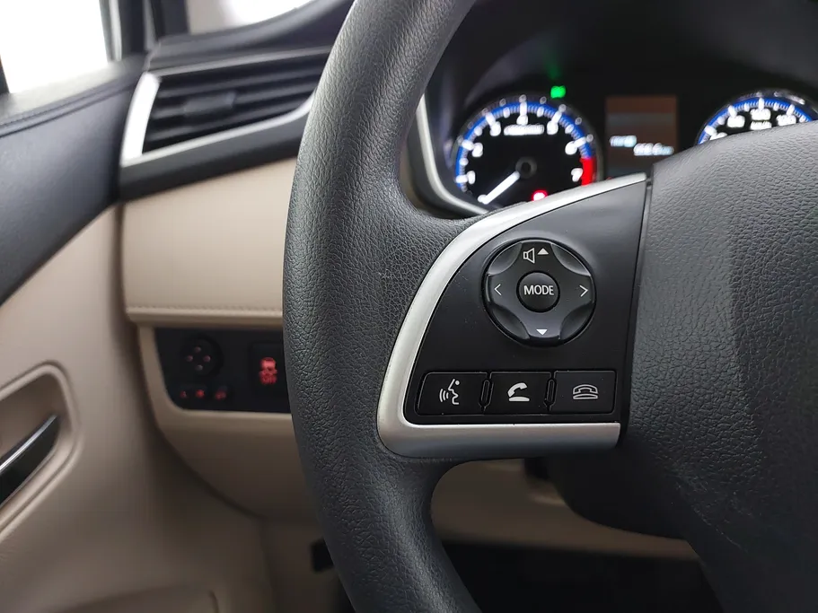2024 Mitsubishi XPANDER HL 