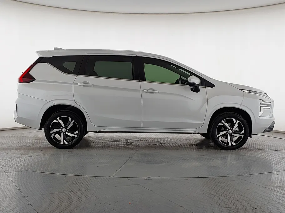 2024 Mitsubishi XPANDER HL 
