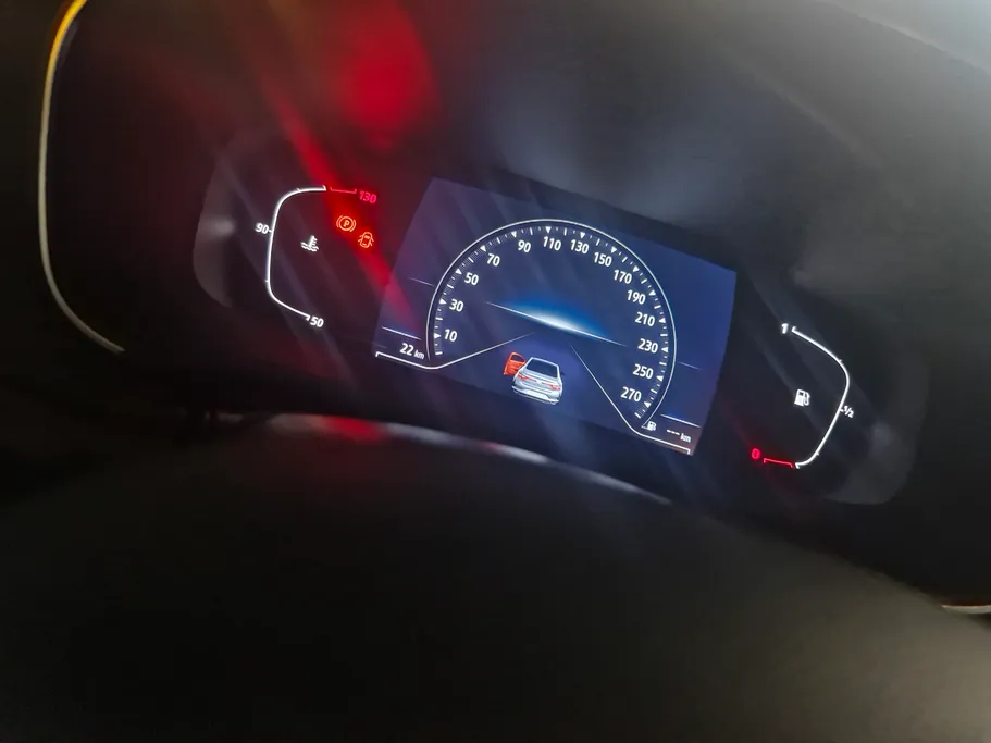 رينو ميجان E 2024 