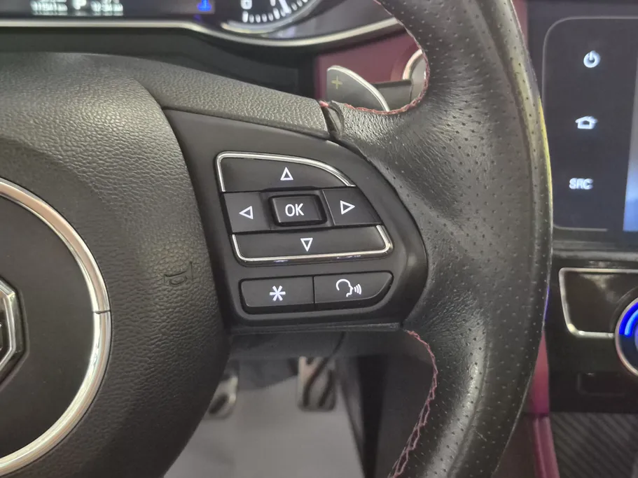 ام جي 6 LUX 2021 