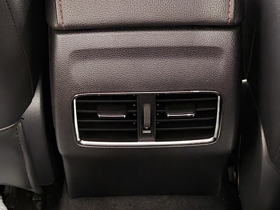 ام جي 6 LUX 2021 