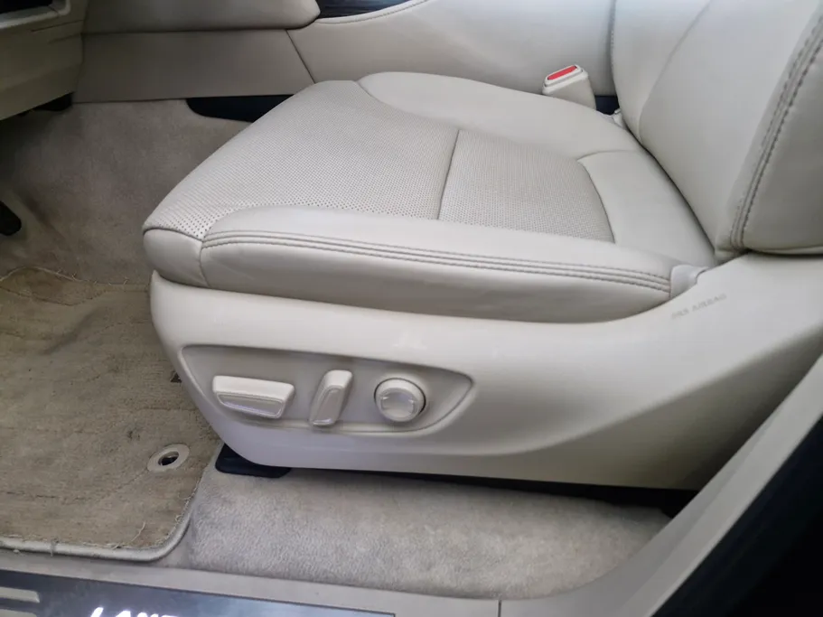 تويوتا لاندكروزر VXR 2023 