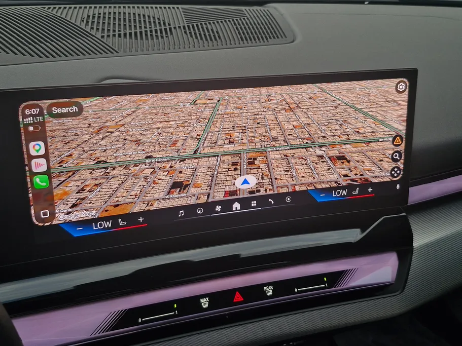 بي ام دبليو الفئة الخامسة 520i 2024 