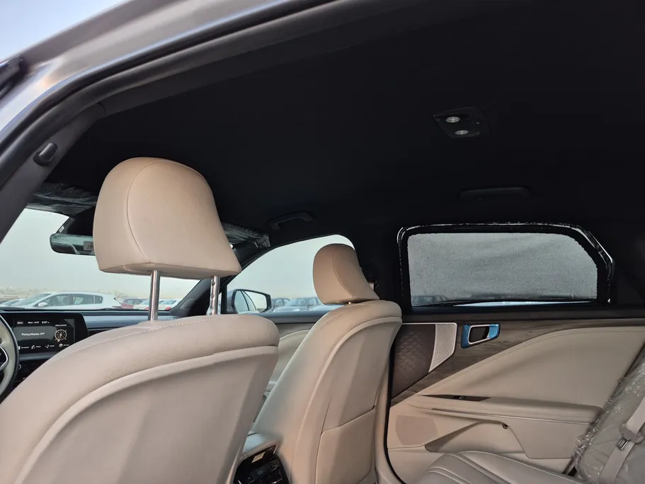 2023 Kia K8 LX 