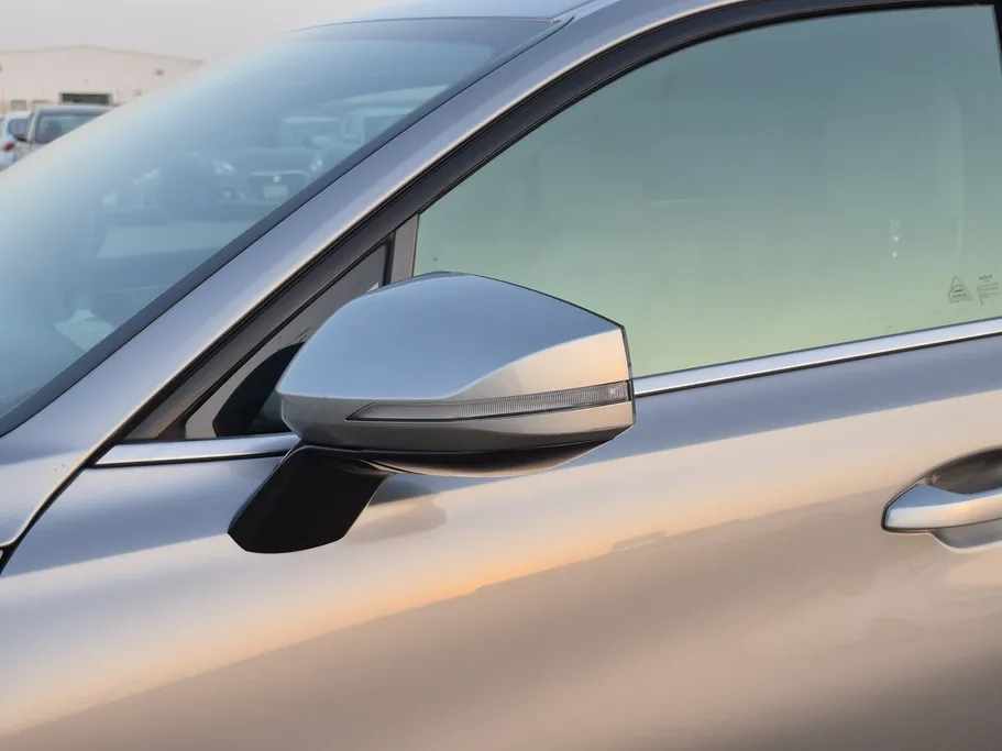 2023 Kia K8 LX 