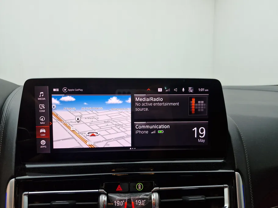 2023 BMW 8 Series 840i 