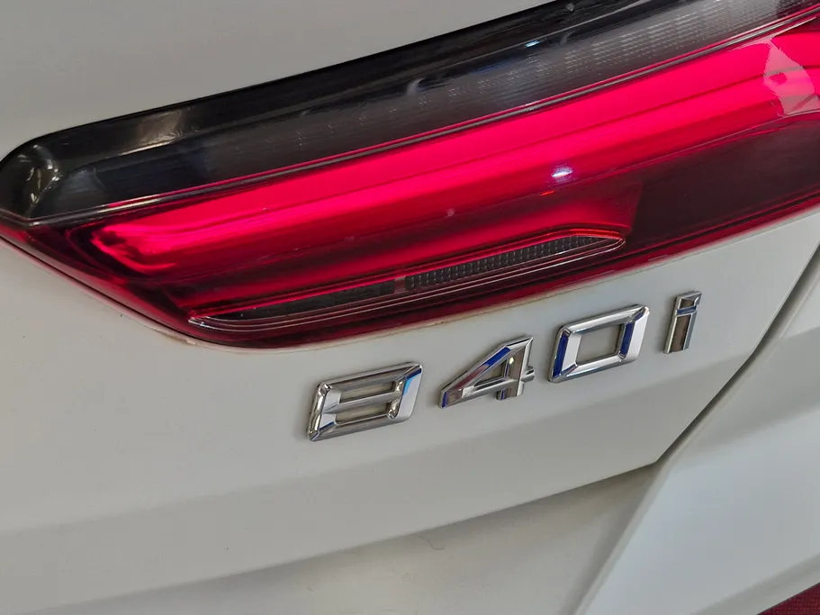 2023 BMW 8 Series 840i 