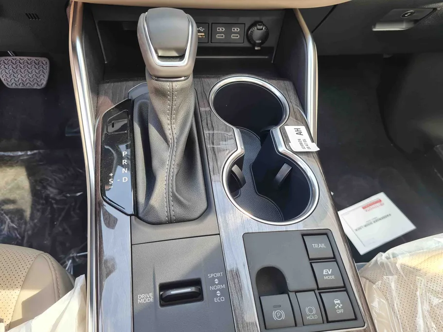 2025 Toyota Highlander Limited 