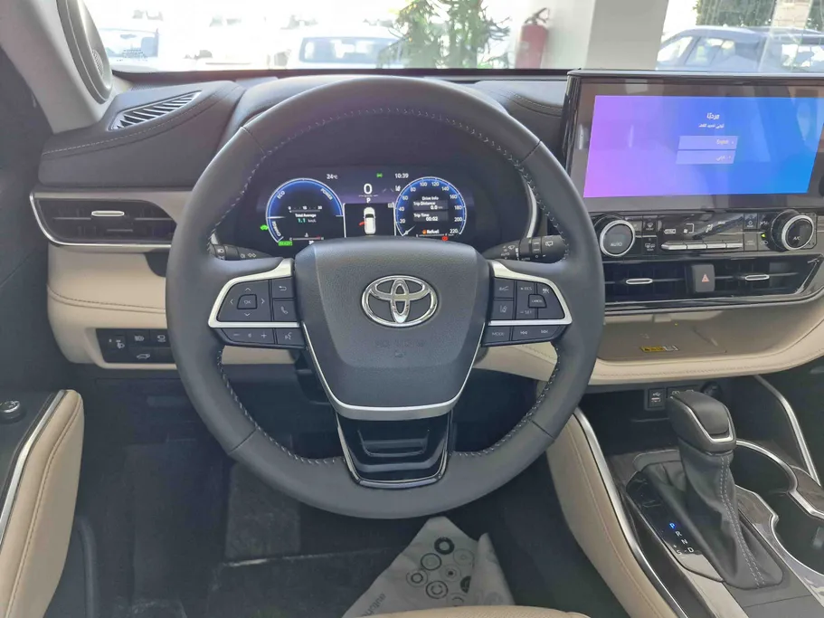 2025 Toyota Highlander Limited 