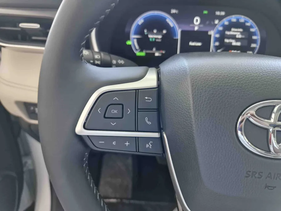 2025 Toyota Highlander Limited 