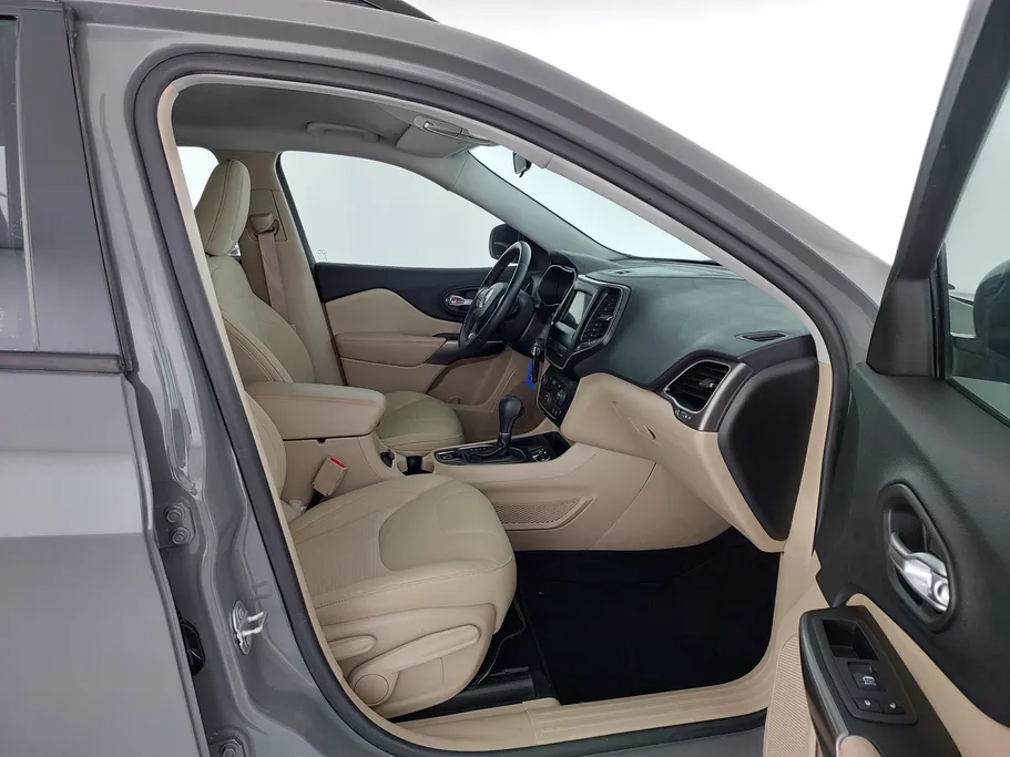 2020 Jeep Cherokee Sport 