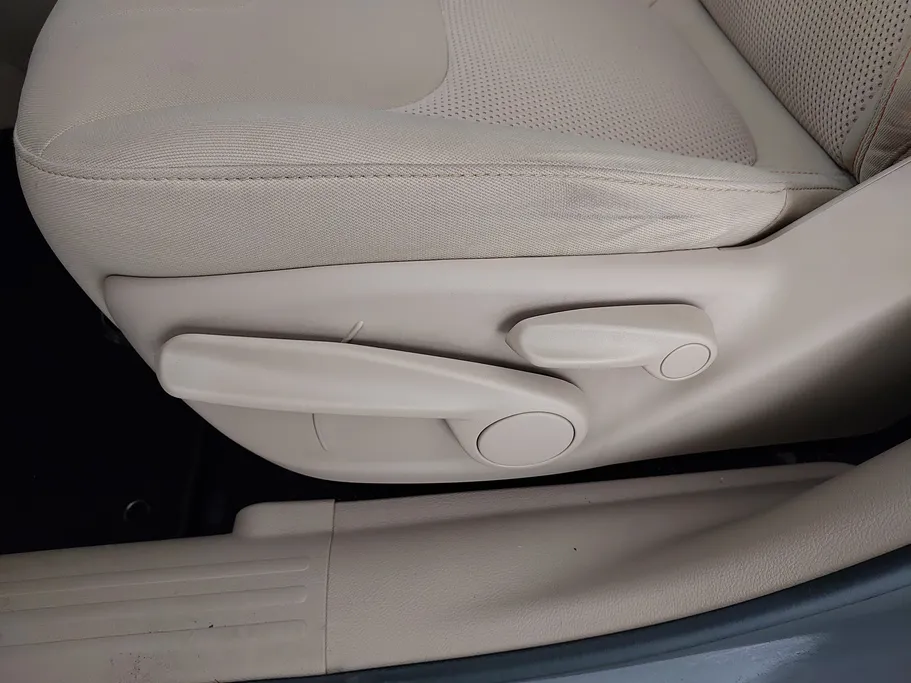 2020 Jeep Cherokee Sport 