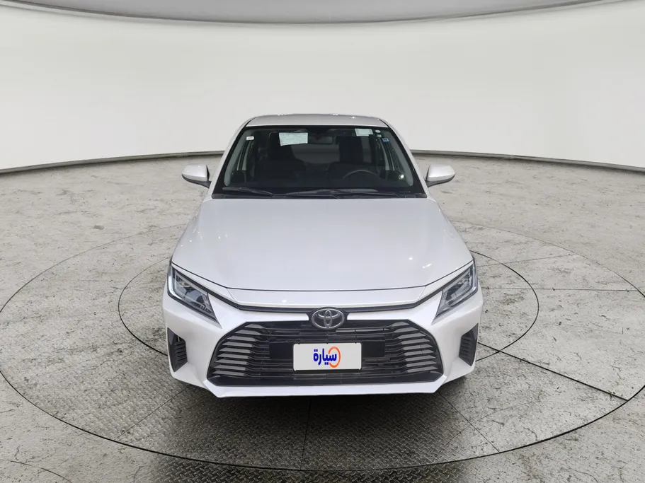 2024 Toyota Yaris  Y 