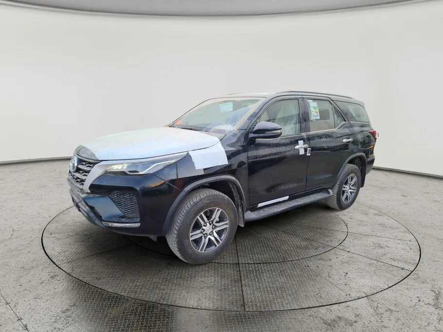 2025 Toyota Fortuner GX2 4x4 