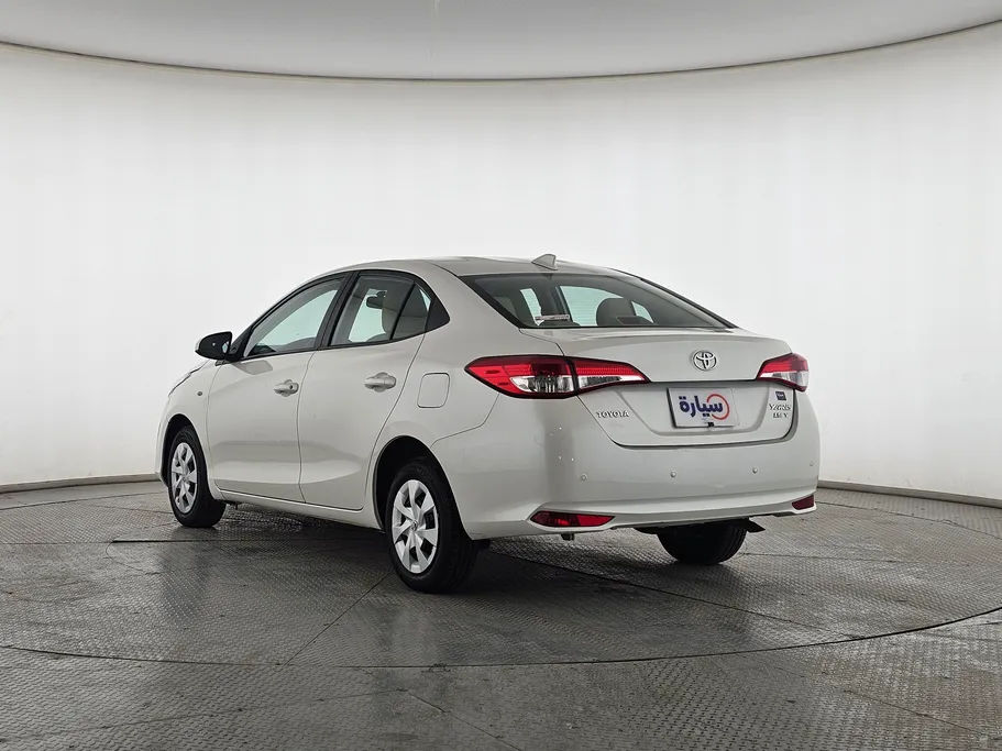 2020 Toyota Yaris  Y 