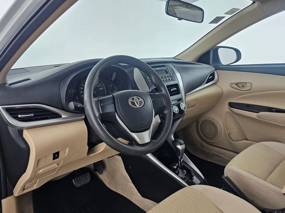 2020 Toyota Yaris  Y 