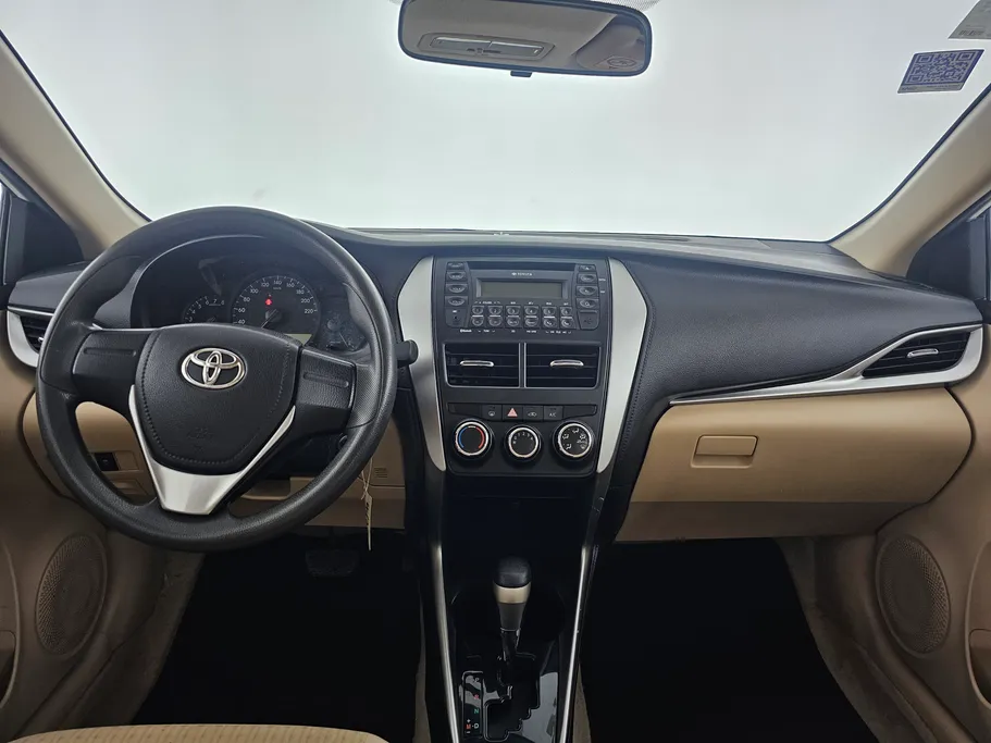 2020 Toyota Yaris  Y 