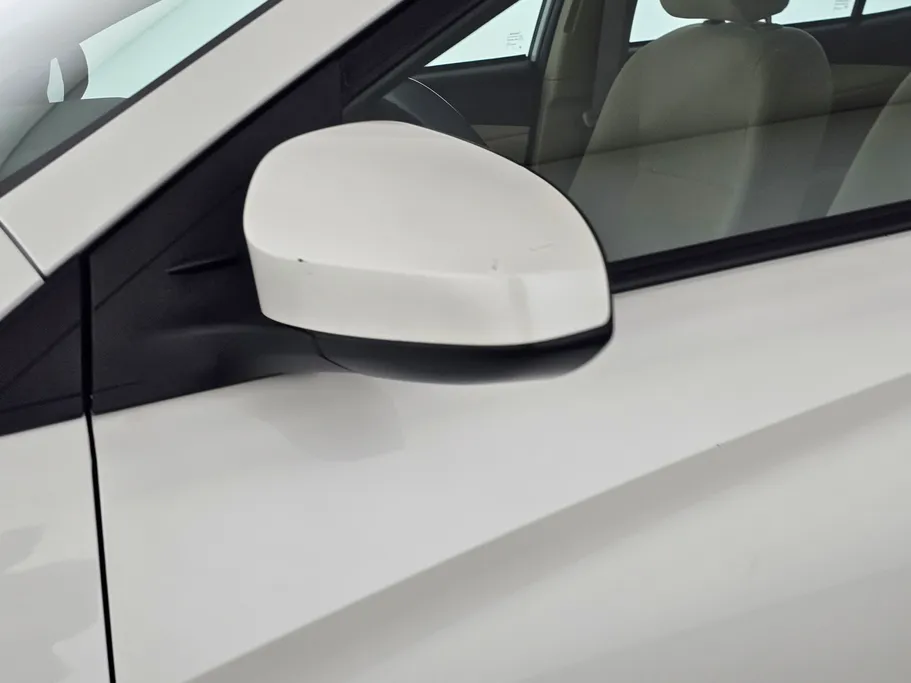 2020 Toyota Yaris  Y 