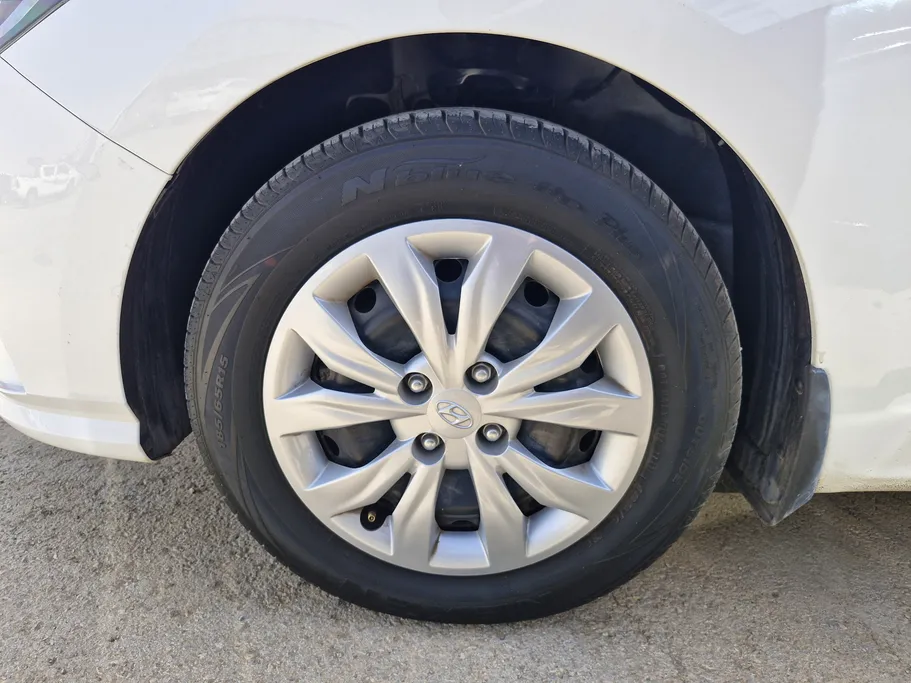 2022 Hyundai Accent Smart 