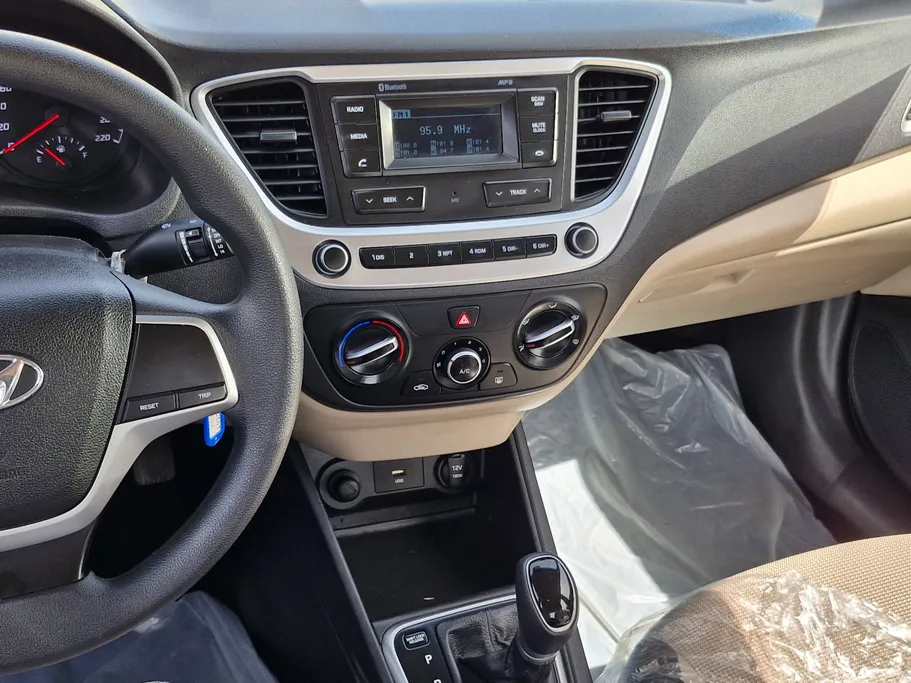 2022 Hyundai Accent Smart 